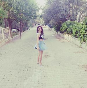 Meet your Posher, Selinay